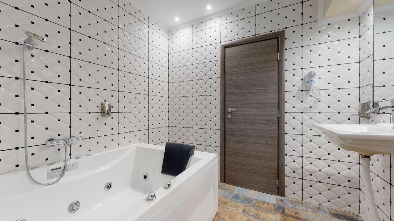 Jacuzzi Suites Saloniki Zewnętrze zdjęcie